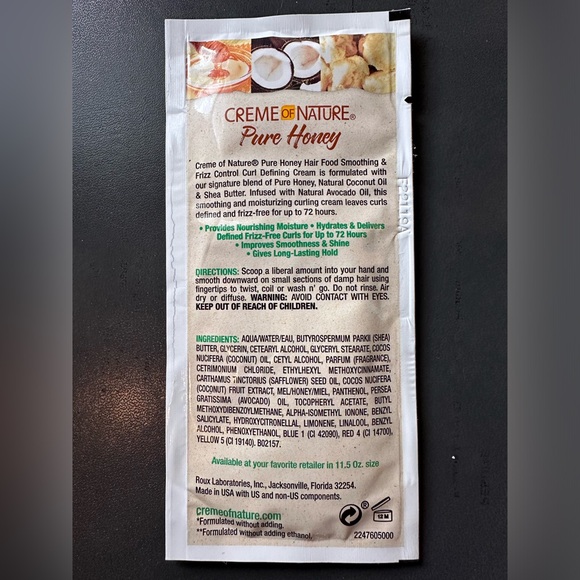 Crème of Nature Hair Food Smoothing and Frizz Control 24 Single Use Packets - Picture 3 of 3